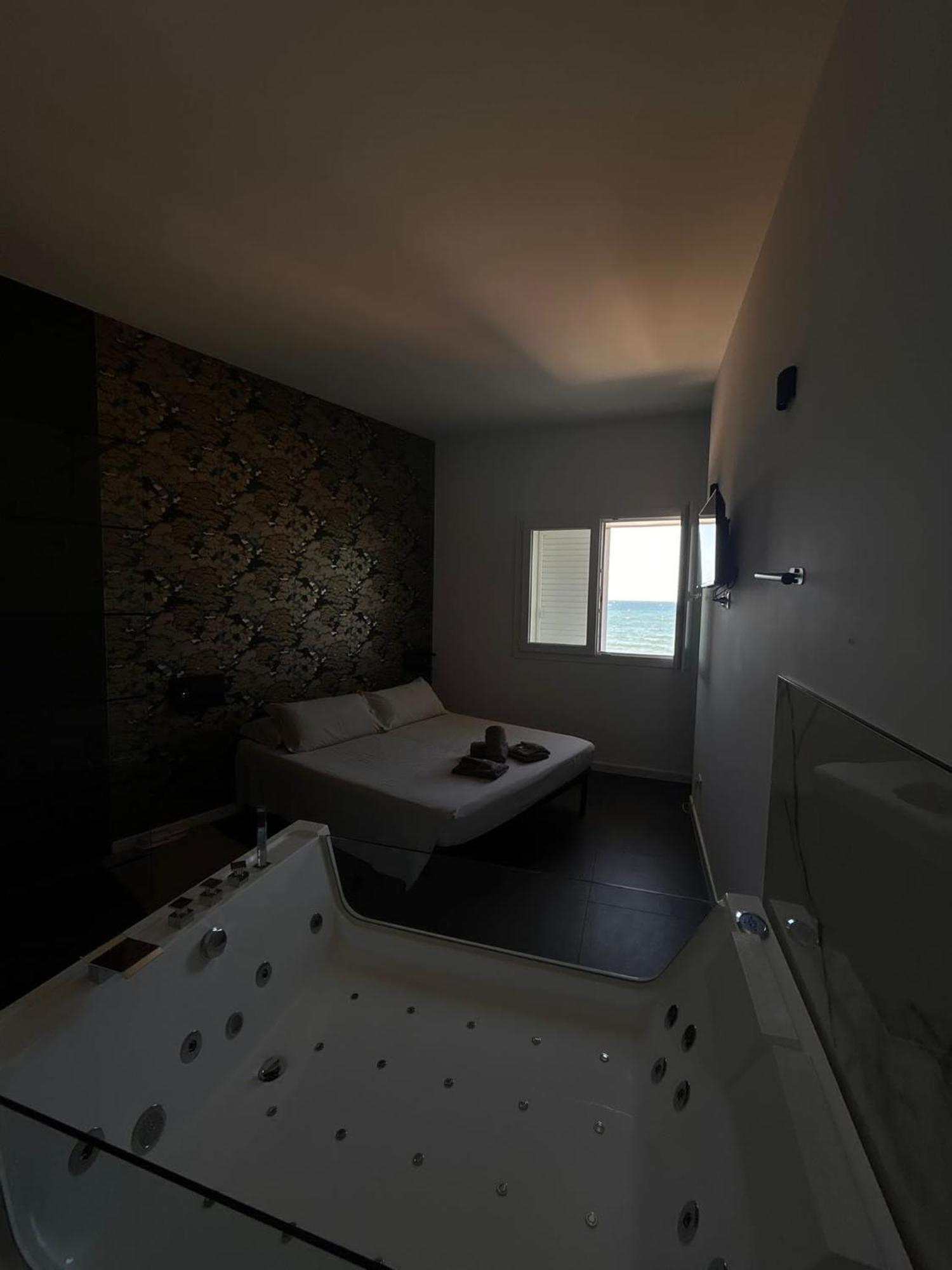 Bari Sea Paradise View (Adults Only) 외부 사진